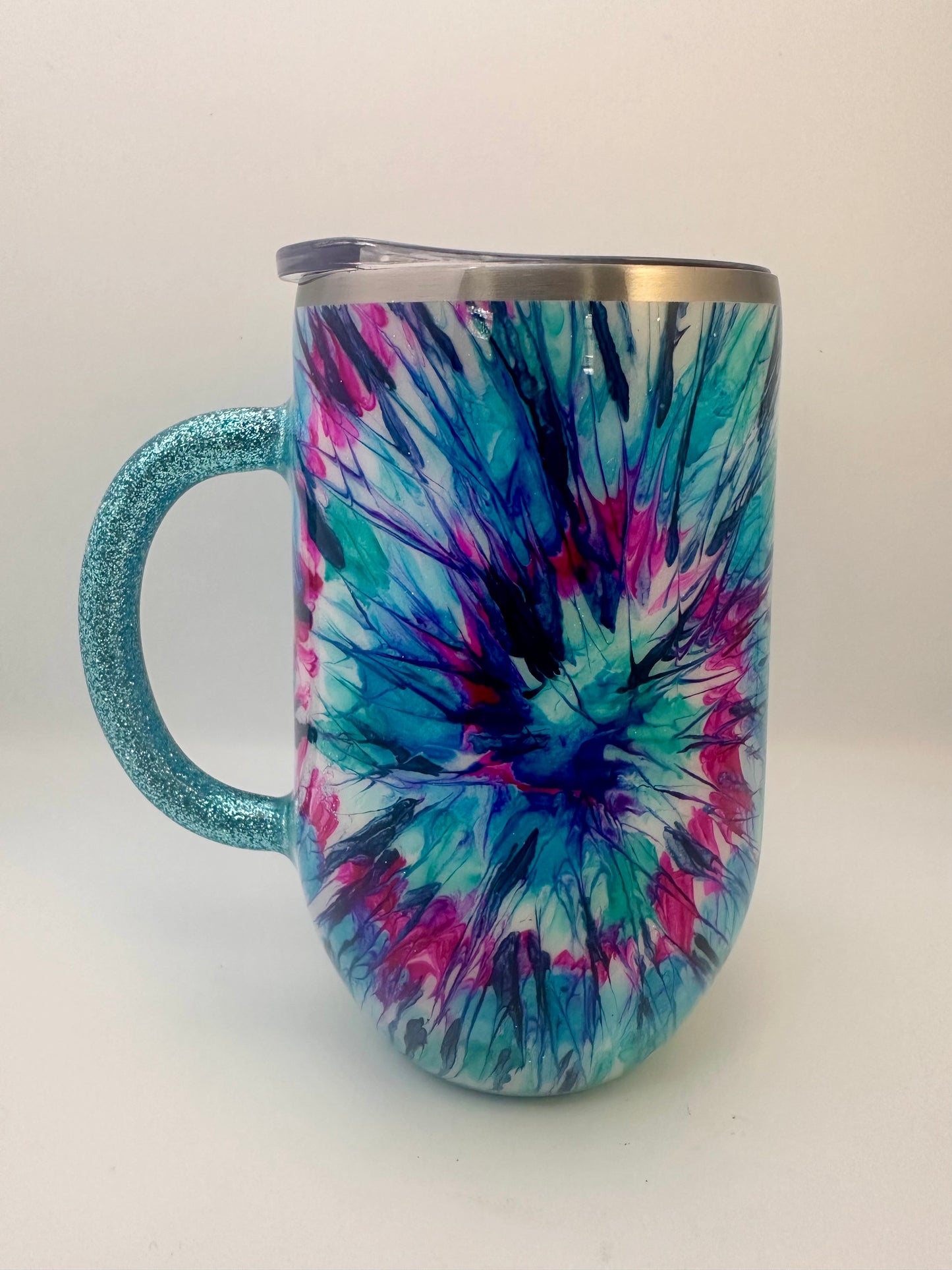 51) Blue moon and tie dye